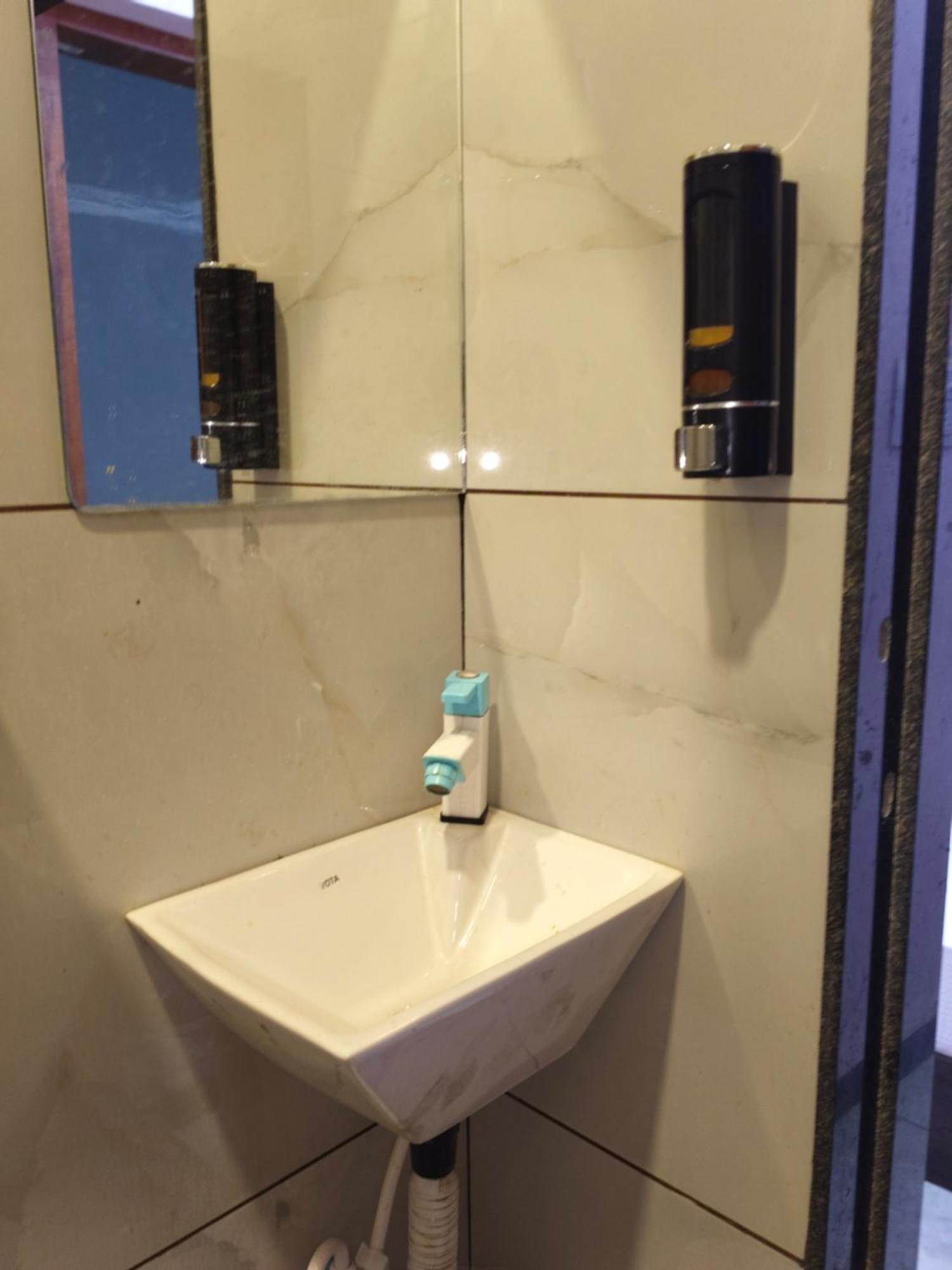 Anant Home Stay Ujjain Habitación foto